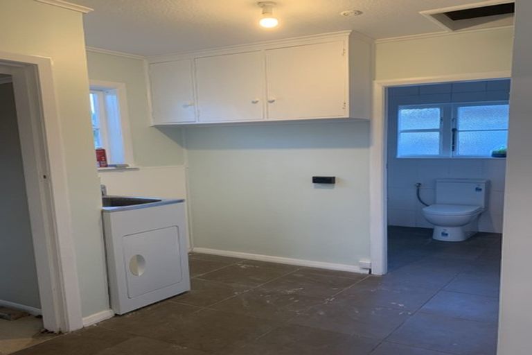 Photo of property in 120 Wainuiomata Road, Wainuiomata, Lower Hutt, 5014