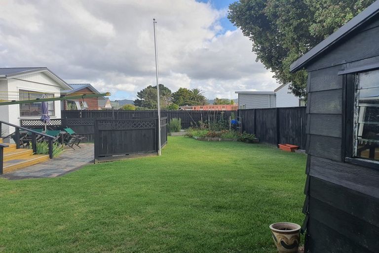 Photo of property in 15 Mayfair Close, Whitianga, 3510