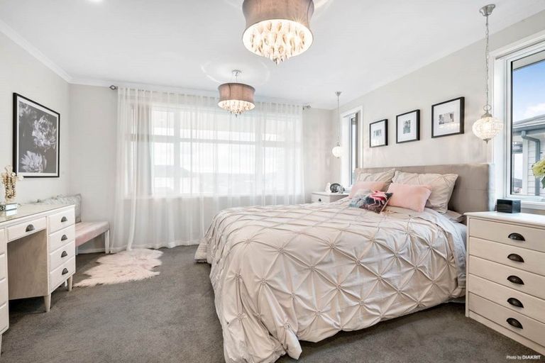 Photo of property in 28 Manuel Road, Silverdale, 0932