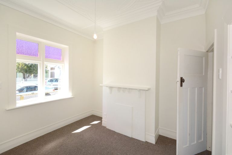 Photo of property in 9 Hall Street, South Dunedin, Dunedin, 9012