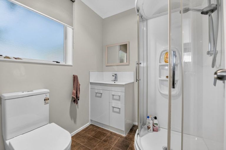 Photo of property in 35 Nottingham Drive, Hamilton East, Hamilton, 3216