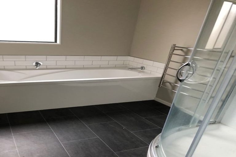 Photo of property in 213 Pukete Road, Pukete, Hamilton, 3200