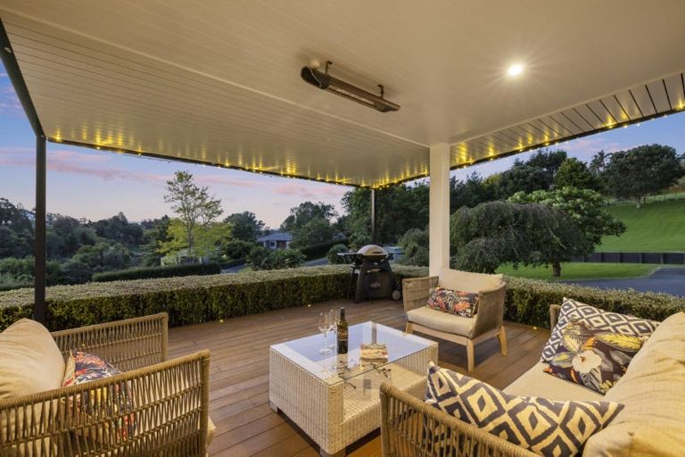 Photo of property in 82a Taniwha Place, Bethlehem, Tauranga, 3176