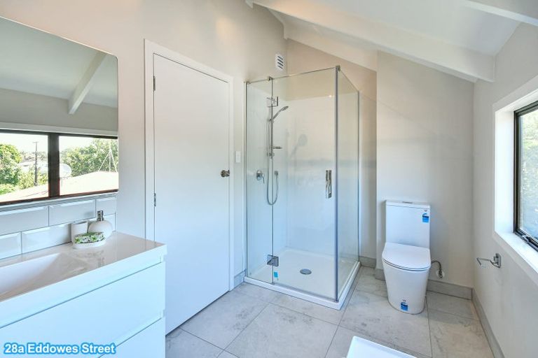 Photo of property in 28a Eddowes Street, Manurewa, Auckland, 2102