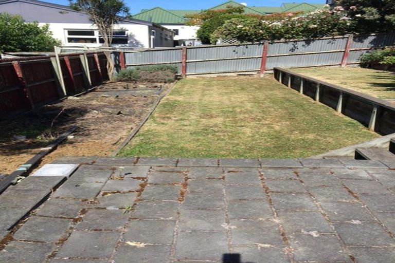 Photo of property in 35-35a Evans Street, Maori Hill, Timaru, 7910