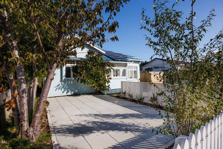 Photo of property in 20 Lyndhurst Street, Takaro, Palmerston North, 4412