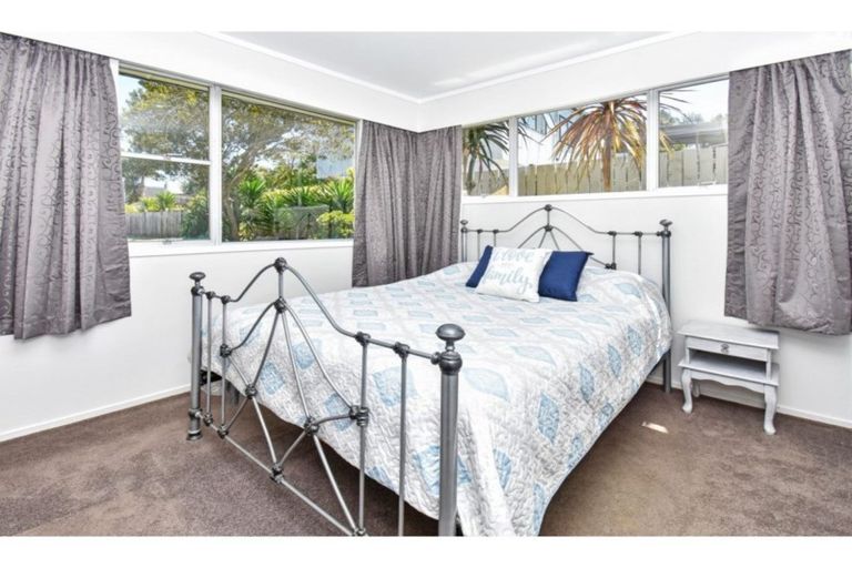 Photo of property in 1/576a Weymouth Road, Weymouth, Auckland, 2103