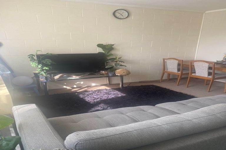 Photo of property in 2/9 June Place, Hamilton East, Hamilton, 3216