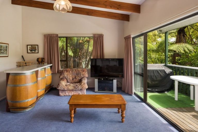 Photo of property in 2932 Kenepuru Road, Portage, Picton, 7282