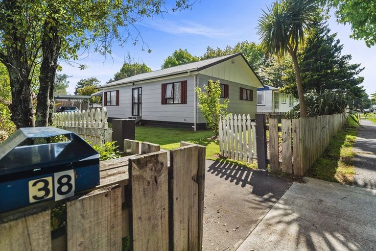 Photo of property in 38 Rangiamohia Road, Turangi, 3334