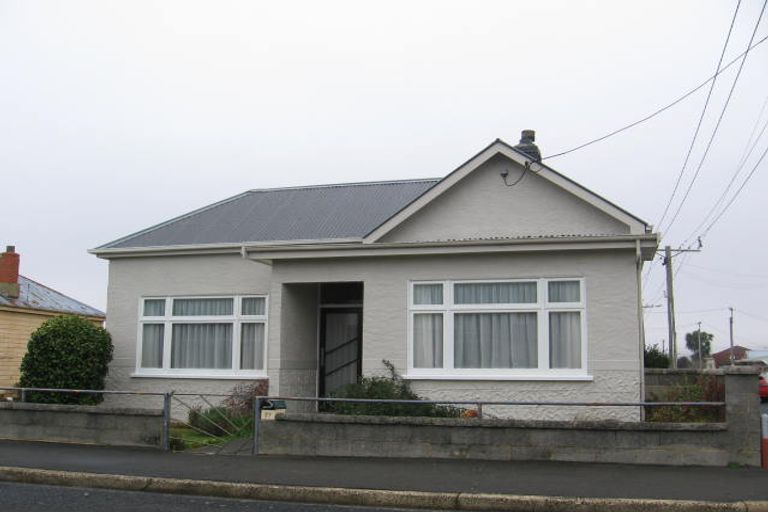 Photo of property in 27 Dick Street, South Dunedin, Dunedin, 9012