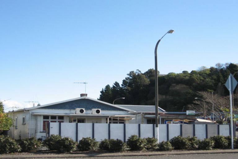 Photo of property in 2 Georges Drive, Napier South, Napier, 4110