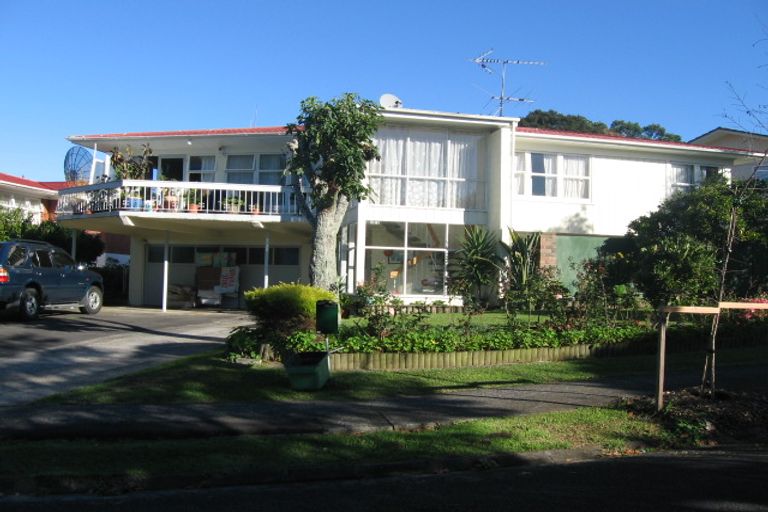 Photo of property in 2 Willow Way, Sunnyhills, Auckland, 2010