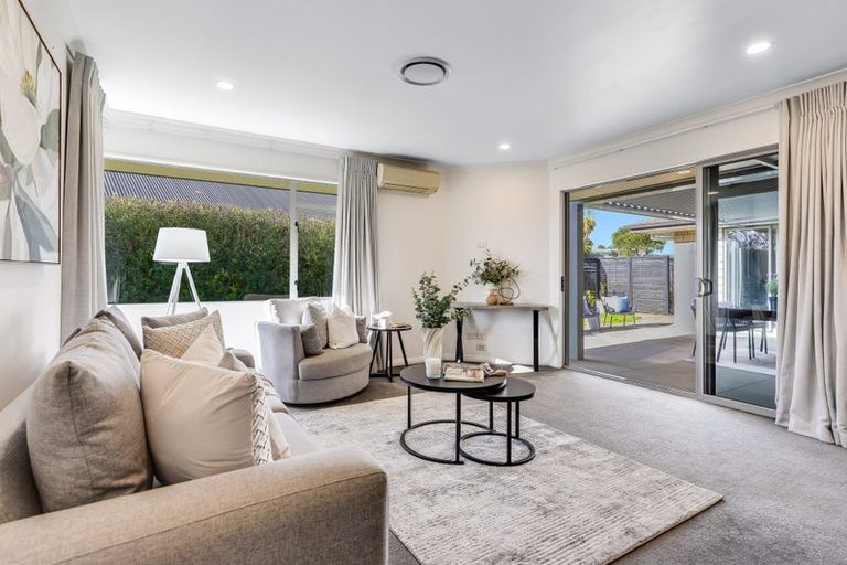 Photo of property in 23 Madison Street, Cambridge, 3434