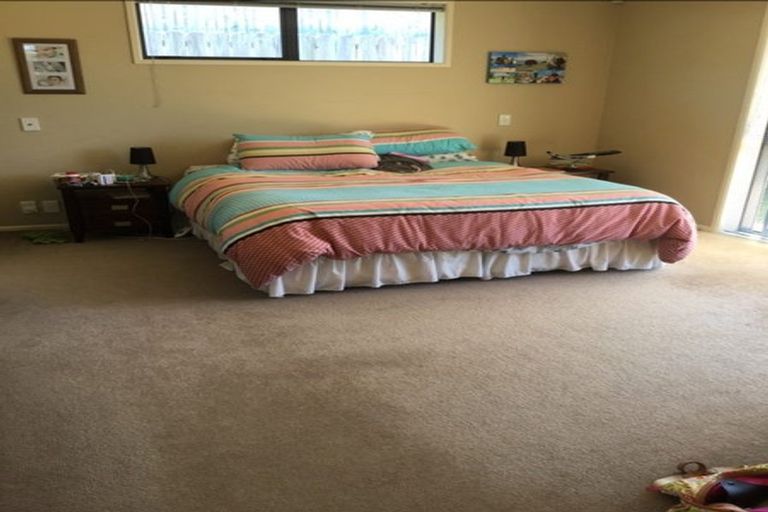 Photo of property in 1 Gulf Harbour Drive, Gulf Harbour, Whangaparaoa, 0930