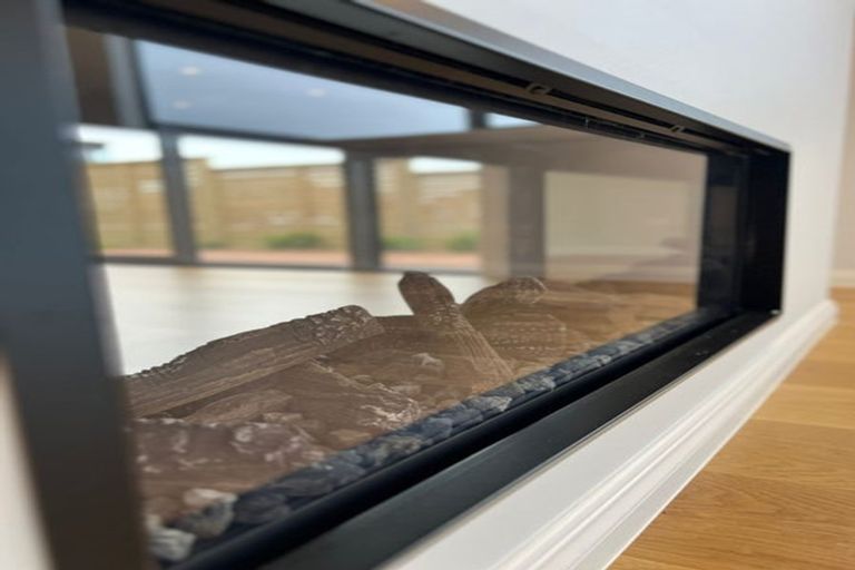 Photo of property in 3 Koheru Place, Long Bay, Auckland, 0630