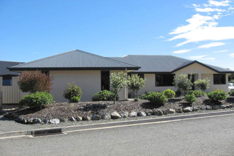 Photo of property in 16 Ben Bracken Place, Bishopdale, Nelson, 7010