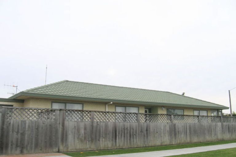 Photo of property in 9 King Street, Taradale, Napier, 4112