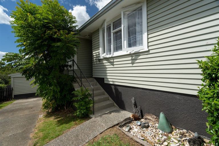 Photo of property in 4 Whiteman Road, Kawakawa, 0210