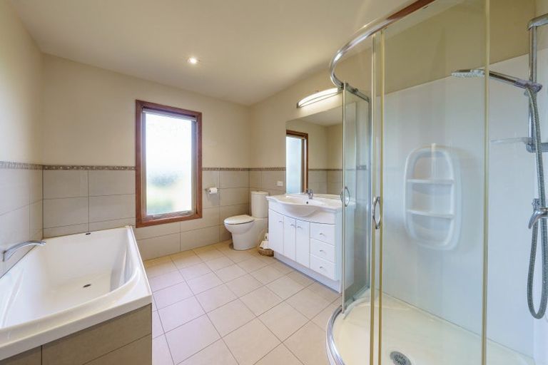 Photo of property in 86 Kings Drive, Wanaka, 9305