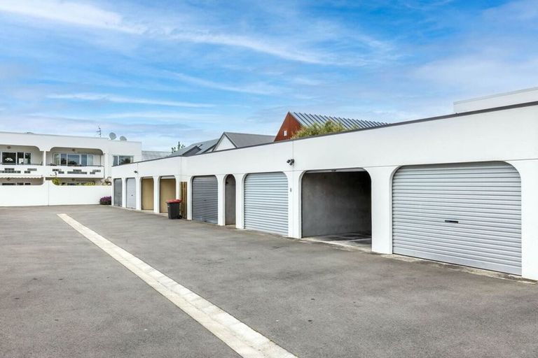 Photo of property in 3c/10 Otley Street, Christchurch Central, Christchurch, 8013