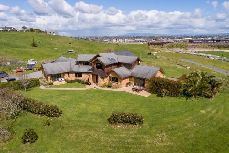 Photo of property in 297 Horsham Downs Road, Rototuna North, Hamilton, 3281