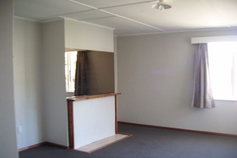 Photo of property in 295 Naenae Road, Naenae, Lower Hutt, 5011