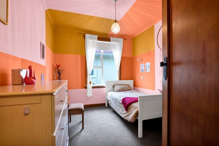 Photo of property in 7 Seddon Street, Westown, New Plymouth, 4310