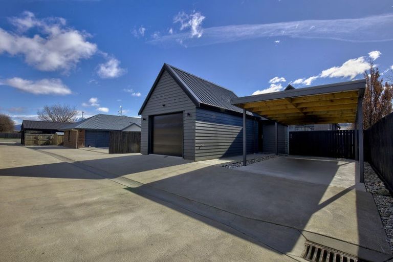 Photo of property in 11 Red Cottage Drive, Lake Hayes, Queenstown, 9304