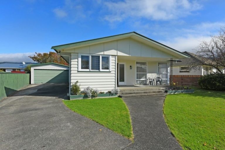 Photo of property in 21 Kiwi Street, Heretaunga, Upper Hutt, 5018