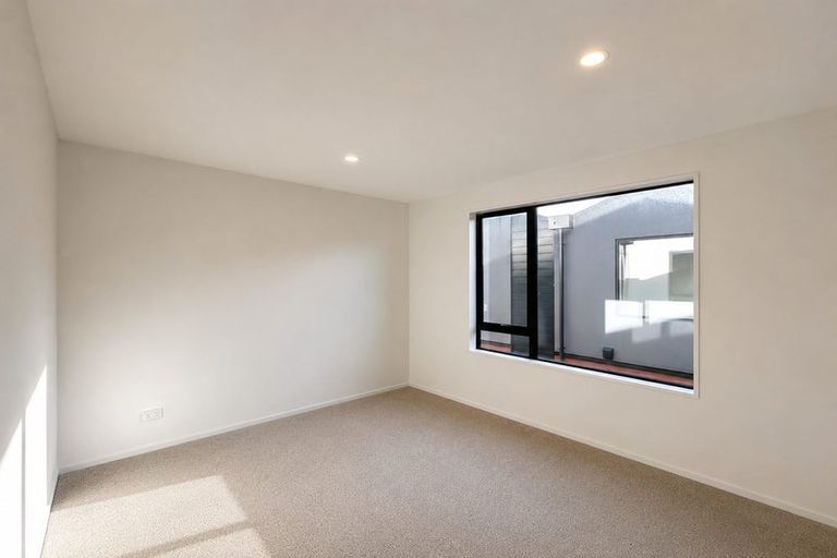 Photo of property in 5/116 Aldwins Road, Phillipstown, Christchurch, 8062