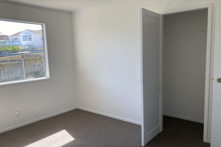 Photo of property in 7 Andros Place, Unsworth Heights, Auckland, 0632