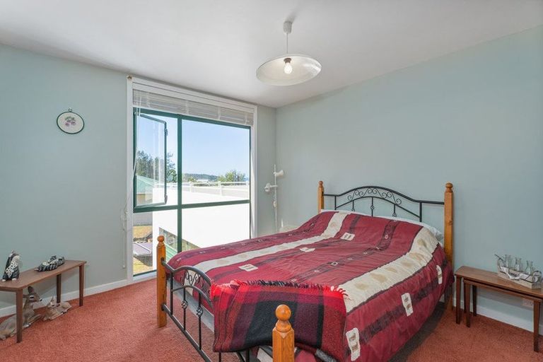 Photo of property in 54 Hinemoa Terrace, Tairua, 3508