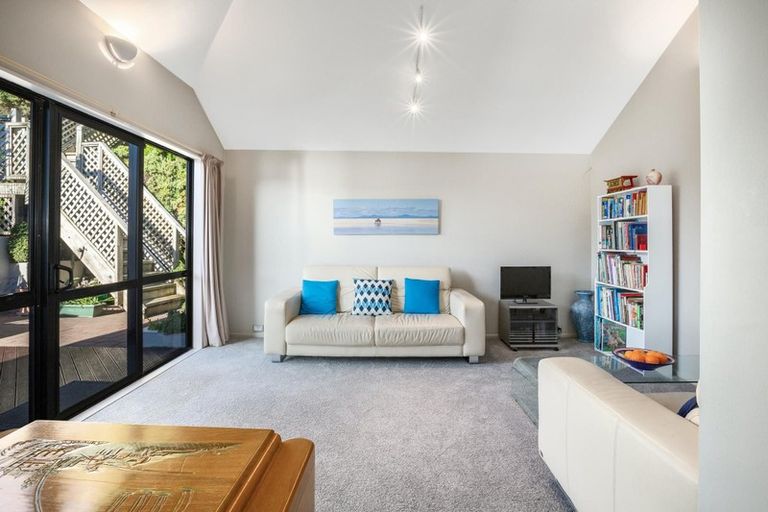 Photo of property in 36 Papakowhai Road, Papakowhai, Porirua, 5024