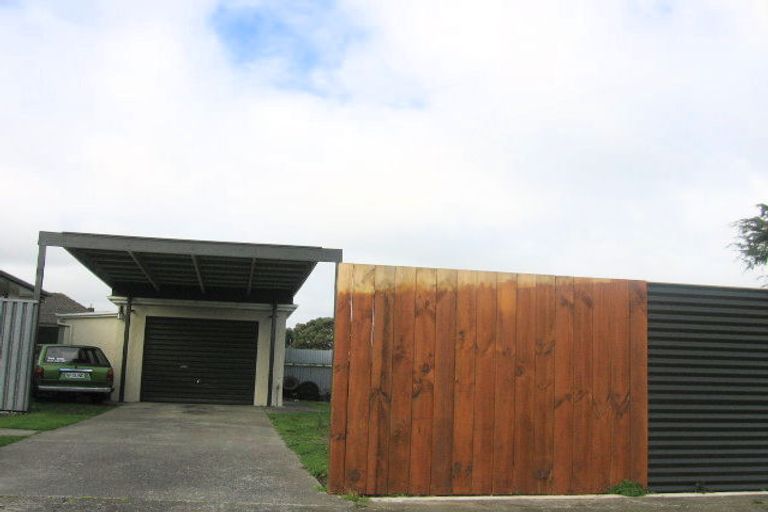 Photo of property in 44 Liverpool Street, Takaro, Palmerston North, 4412