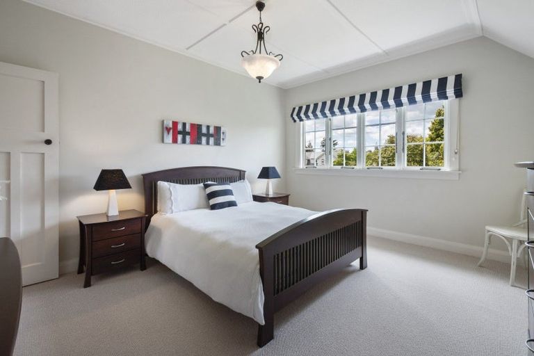 Photo of property in 74 Marne Street, Hokowhitu, Palmerston North, 4410