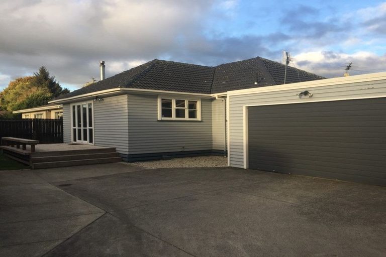 Photo of property in 111a Clevedon Road, Papakura, 2110