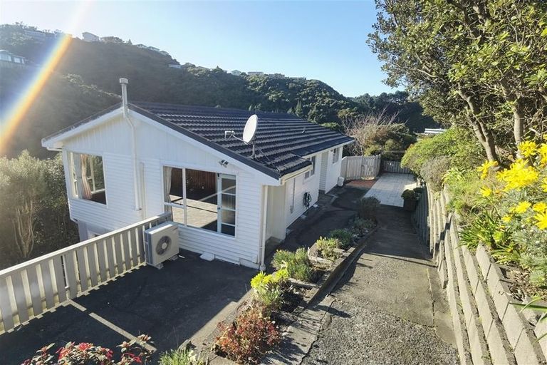 Photo of property in 54 Dominion Park Street, Johnsonville, Wellington, 6037
