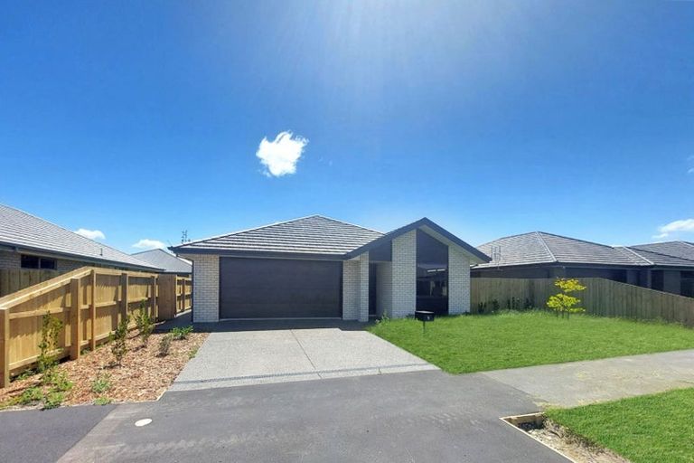 Photo of property in 9 Sarah Nicholls Street, Belfast, Christchurch, 8051