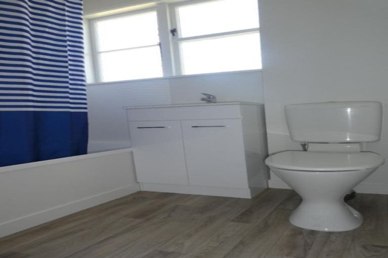 Photo of property in 57 Albertson Avenue, Port Chalmers, 9023