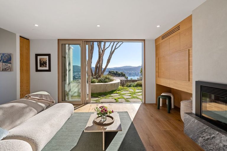 Photo of property in 41a The Crescent, Roseneath, Wellington, 6011