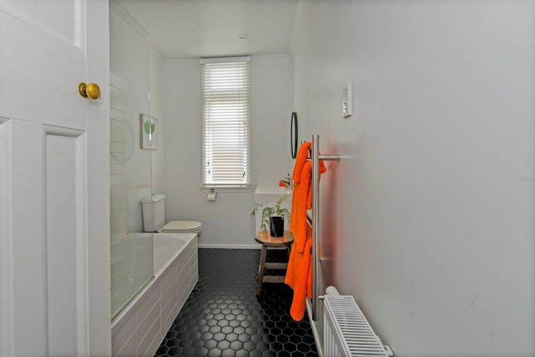 Photo of property in 21 Pretoria Avenue, Saint Clair, Dunedin, 9012