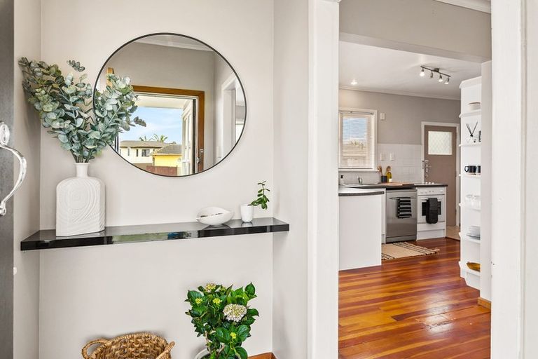 Photo of property in 91 Wyllie Road, Papatoetoe, Auckland, 2025