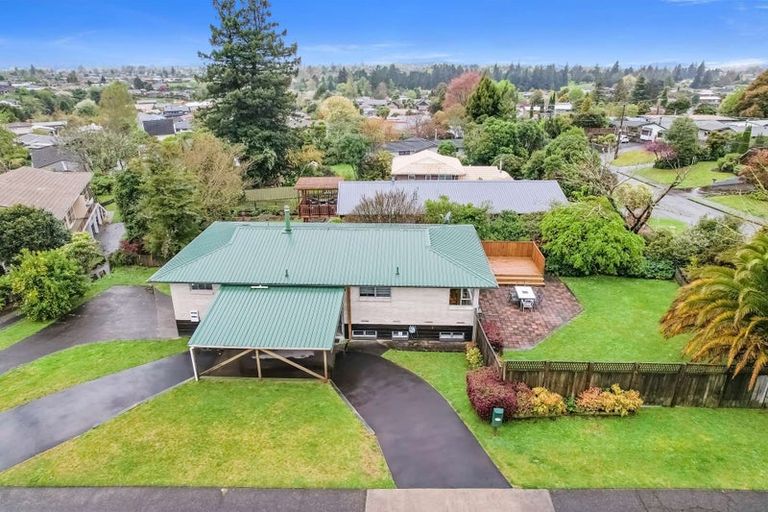 Photo of property in 1 Raniera Place, Springfield, Rotorua, 3015