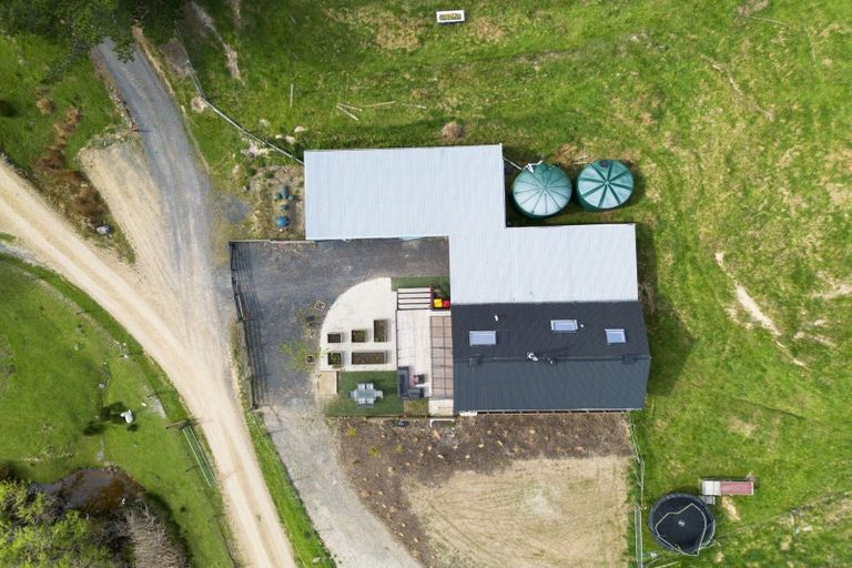Photo of property in 328 Gladstone Road North, Mosgiel, 9092
