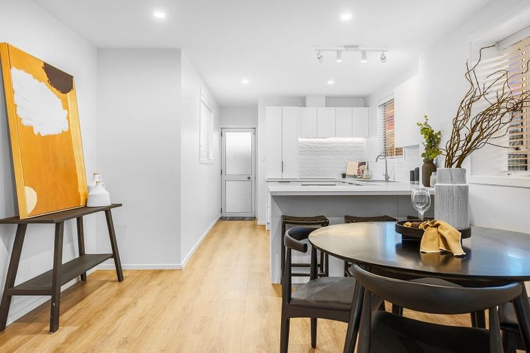 Photo of property in 1/9 Rossiter Avenue, Redwood, Christchurch, 8051