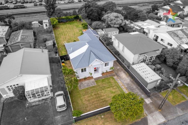 Photo of property in 51 York Street, Moera, Lower Hutt, 5010