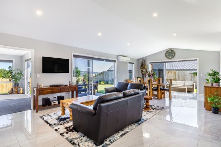 Photo of property in 14 Kamaka Street, Wharewaka, Taupo, 3330