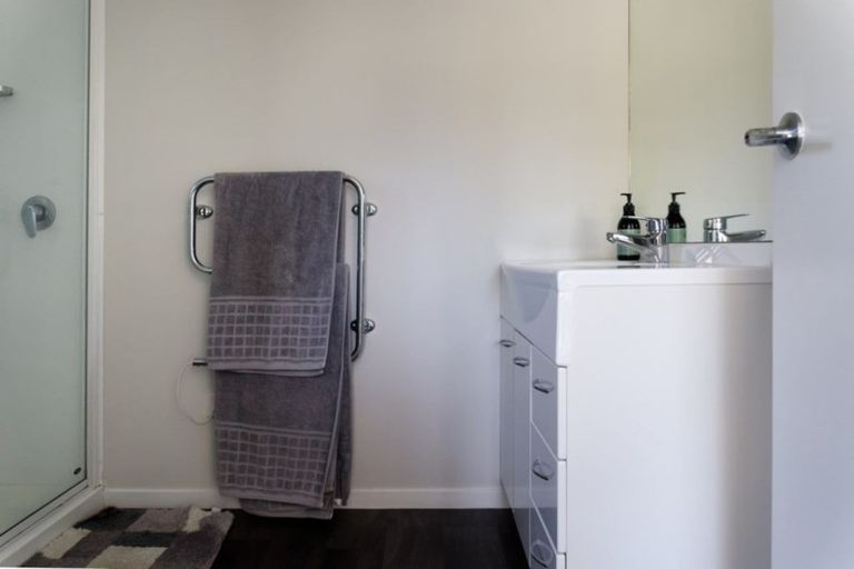 Photo of property in 5 Crabbe Place, Cromwell, 9310