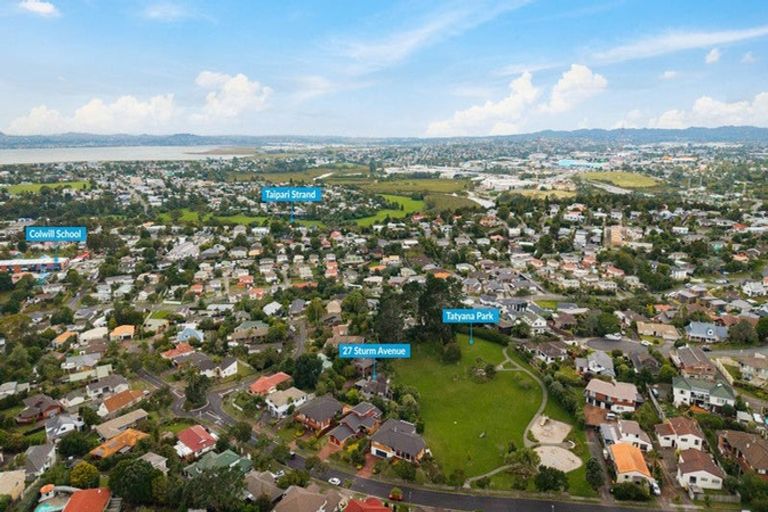 Photo of property in 27 Sturm Avenue, Massey, Auckland, 0614